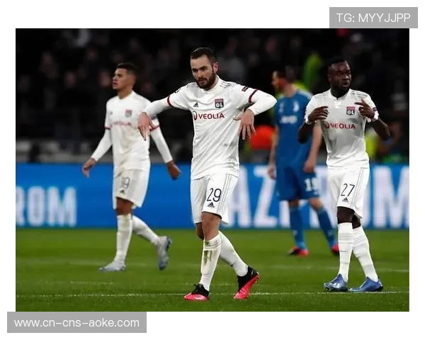 洛里昂2-0击败昂热,积分升至31分排名第9,冲击欧战资格区 洛里昂2-0击败昂热,积分升至31分排名第9,冲击欧战资格区